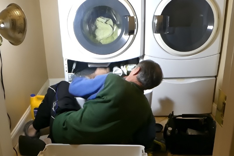 Stackable Washer and Dryer Repair in Elk Grove Village